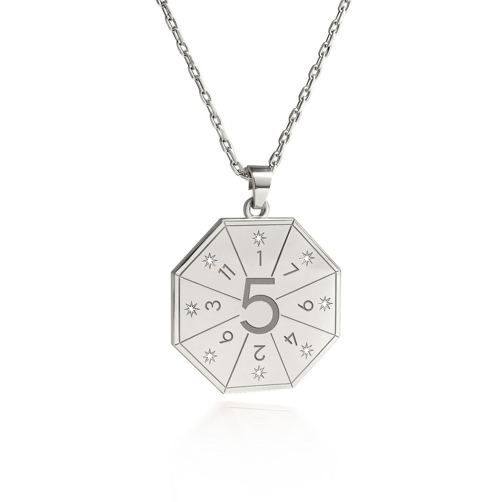 Collier avec pendentif du Voyageur (5) en argent – Sceau du Changement