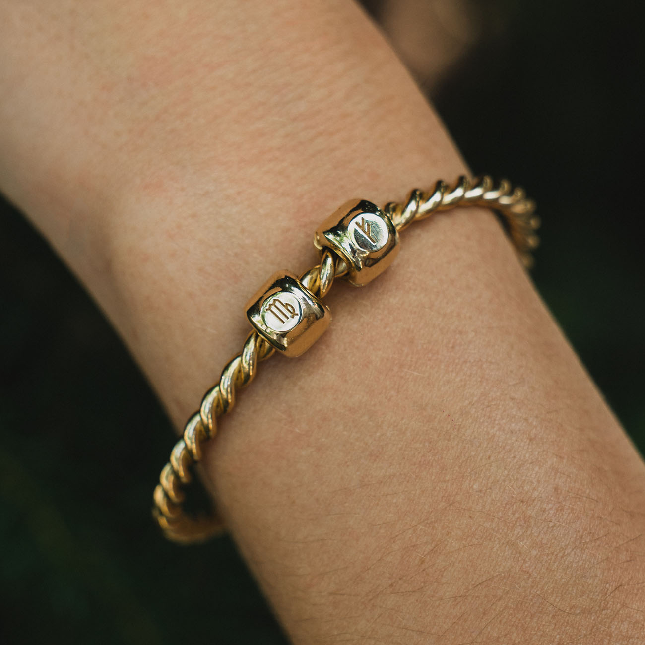 Charms avec signe du zodiaque Vierge (♍︎) Doré - argent 925