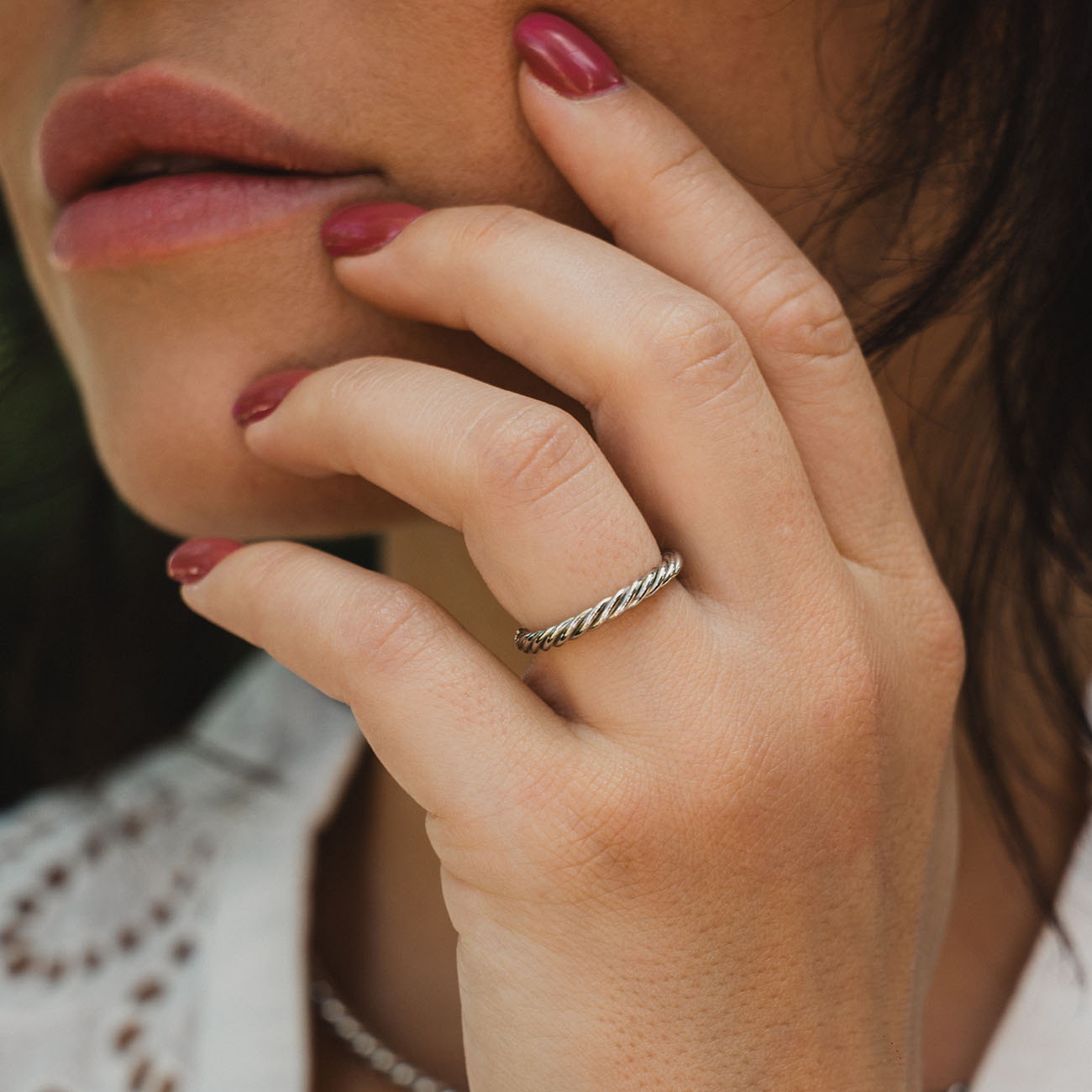 Srebrny pierścionek tensorowy pokryty platyną - Amulet ochronny